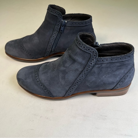 NAOT Women's Nefasi Ankle Boot blue Sz 7 barely worn at all these are gorgeous - Picture 2 of 12